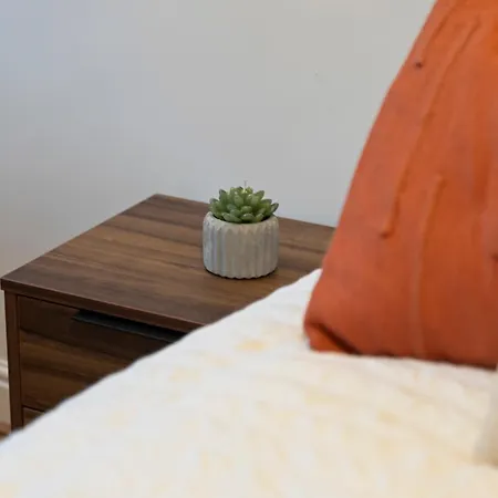 Apartment - Free Parking *