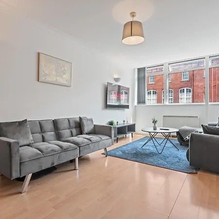 Apartment - Free Parking *