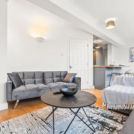 - Free Parking Apartment